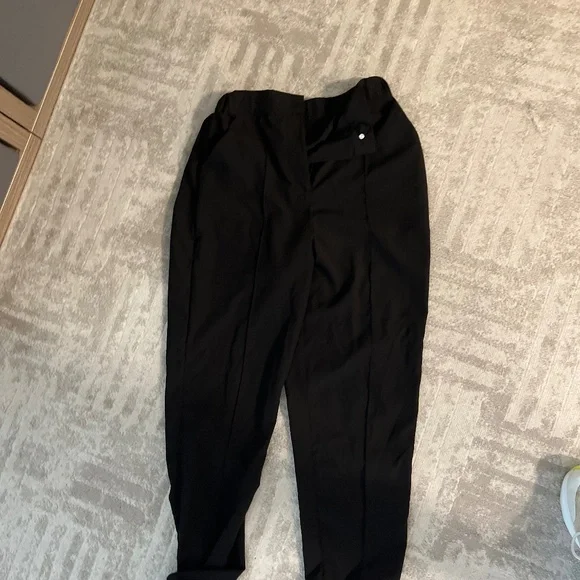 Pant - Picture 1 of 2